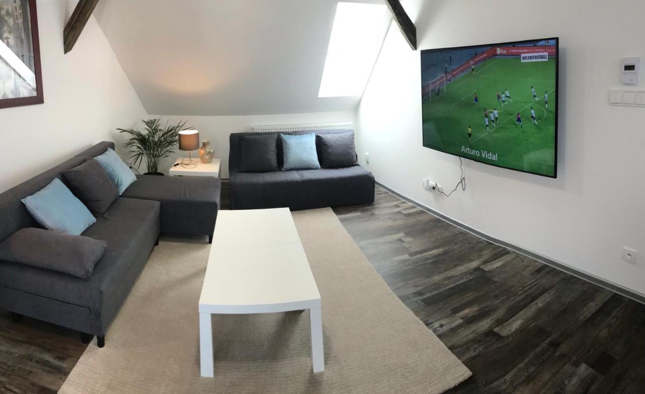 Apartman 3Kk 80 M2 S Virivkou A Saunou Jihlava Luaran gambar